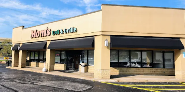 Mom's Deli & Grille