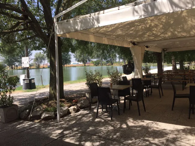LAGO CLAUDIA Bar Ristorante Pesca Sportiva