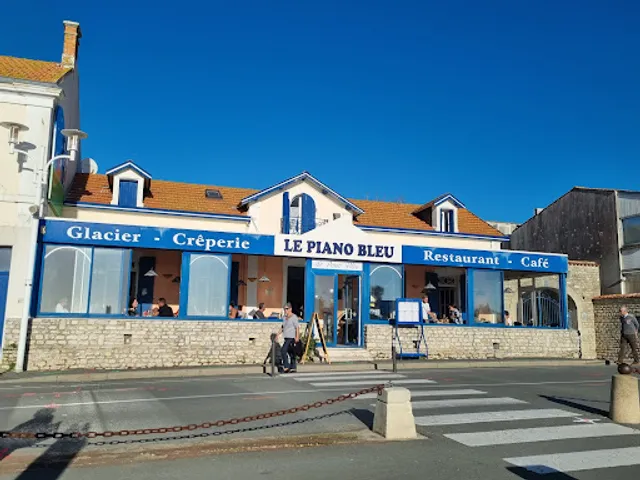 Le Piano Bleu