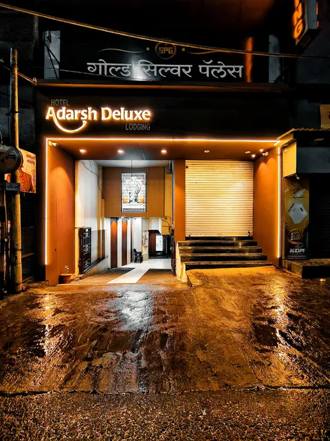 Hotel Adarsh Deluxe 5 min Walk to Mahalaxmi Temple Kolhapur