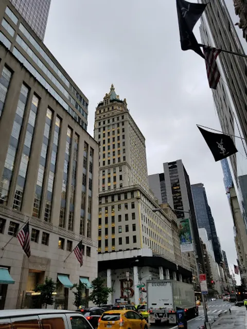 L'Appartement Hair Boudoir