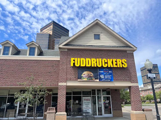 Fuddruckers