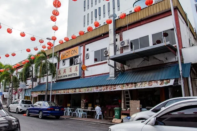 SPOT ON 89818 Ban Hin Hotel