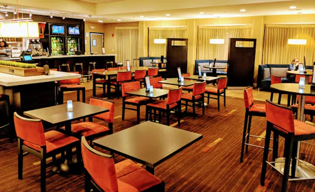 The Bistro - Eat. Drink. Connect.®