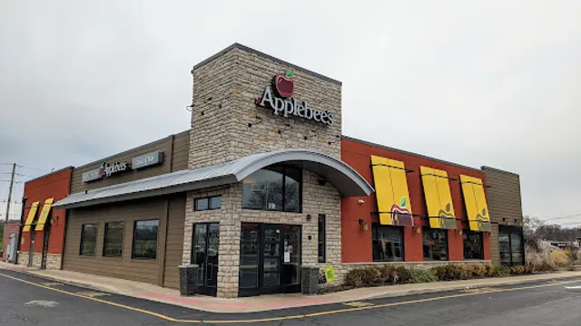 Applebee's Grill + Bar