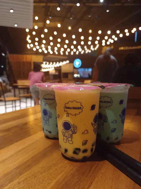 Sandy Bubble Tea Zoologico