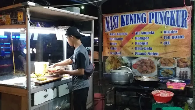 Nasi Kuning Pungkur 216
