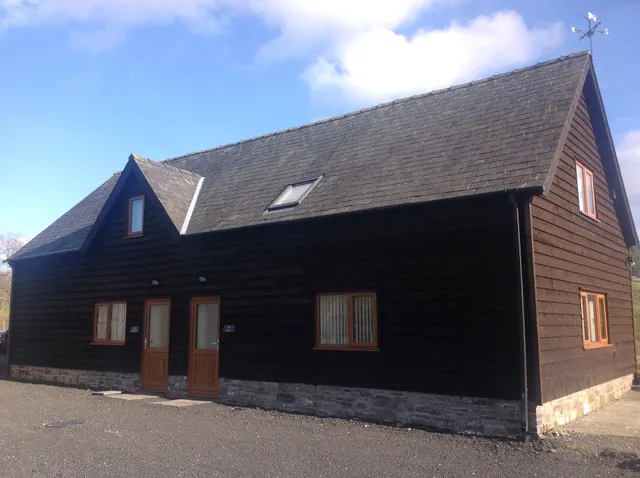 Court Farm Holiday Lets, Builth Wells