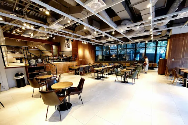 LOUISA COFFEE Xinban Jasper Villa Shop