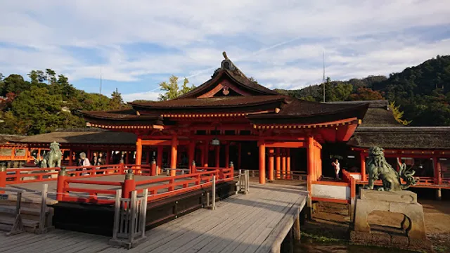 Itsukushima Jinja Sessha Marodo Jinja Haiden