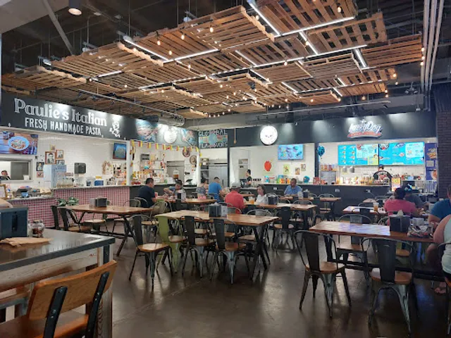 The Dell: Food & Brew Hall