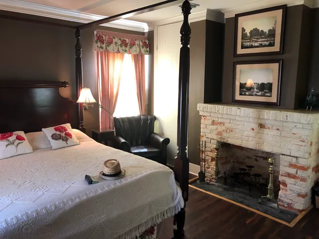 Rip Van Winkle Bed & Breakfast