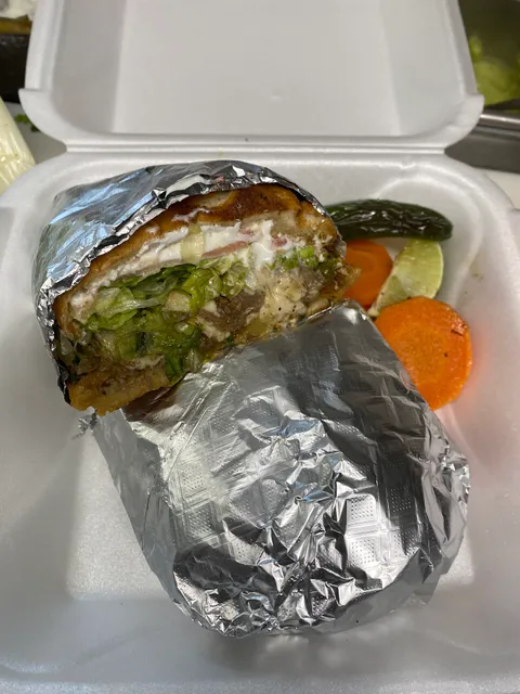 Taquizas Mi Pueblo Food truck