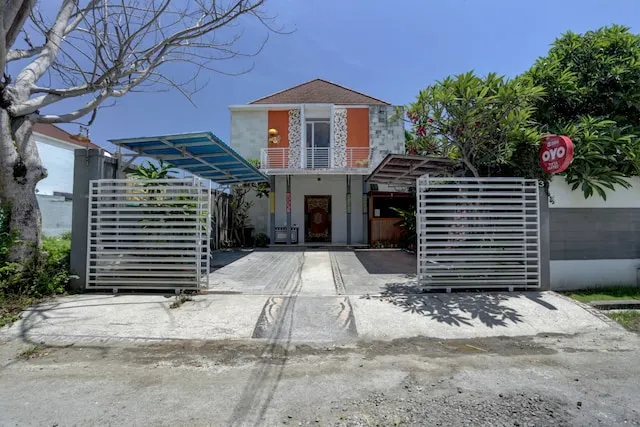 OYO 3856 Tizta Suites Bali