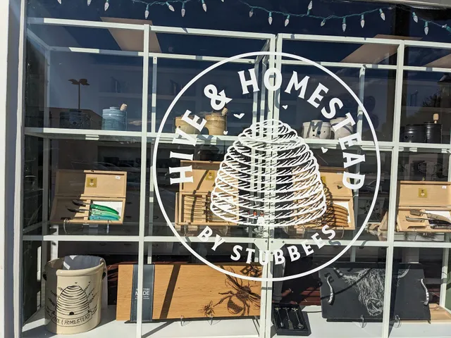 STUBBEES | Hive & Homestead