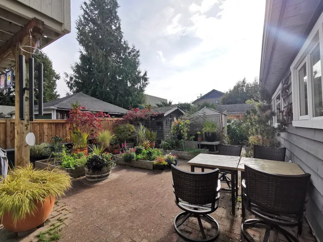 James Bay Guest House and Garden Retreat