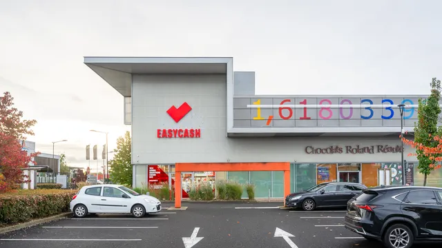 Easy Cash Montevrain
