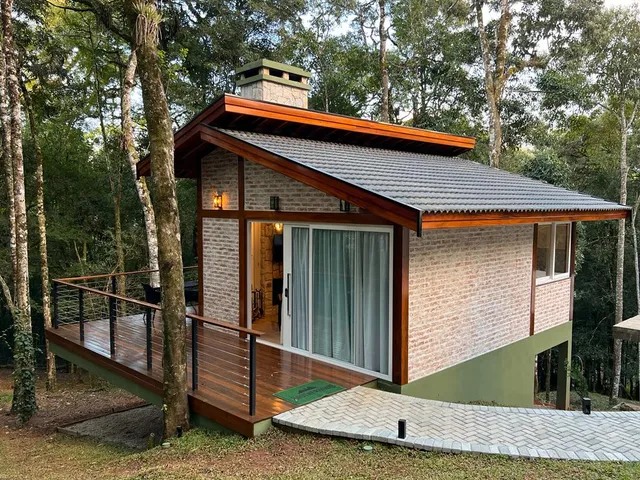 Brotherhood Chalés - Monte Verde