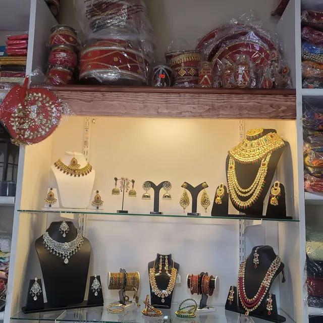 Ssg fashion studio designer