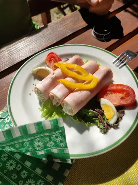 Heuriger Fischer - Wein- und Obstbau