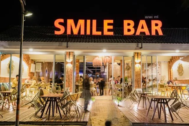 Smile Bar