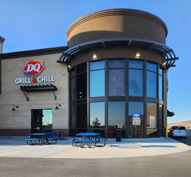 Dairy Queen Grill & Chill