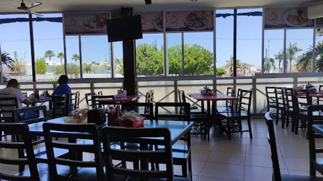 Mariscos Marea Negra Real Pacífico