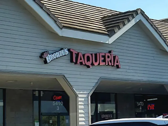 Bronzes Taqueria