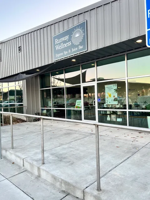 Runway Wellness Cafe & Juice Bar