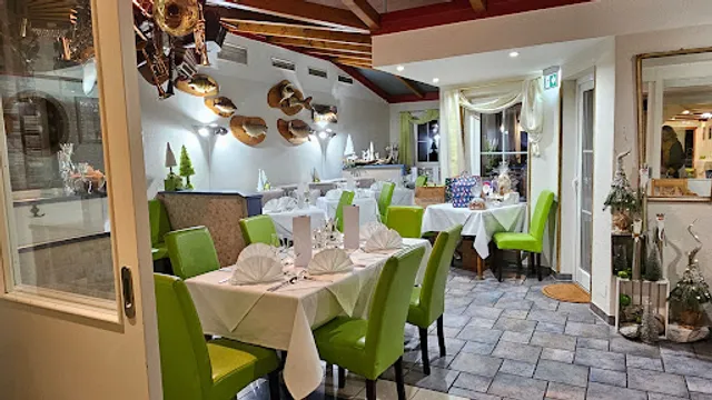 Seewirt - Haifischbar Fam Winkler