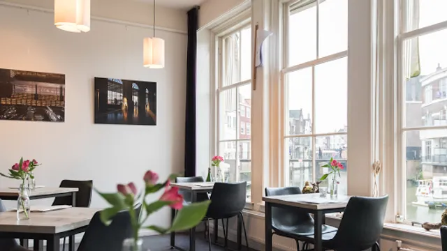 Rood, wit & rosé Wijnwinkel & wine bar