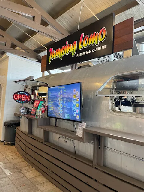 Jumping Lomo Peruvian Cuisine