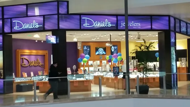 Daniel's Jewelers