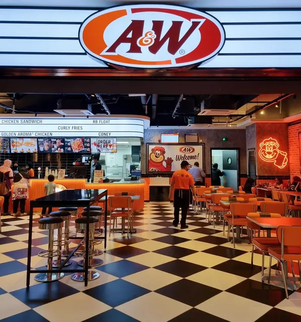 A&W Giant Plentong