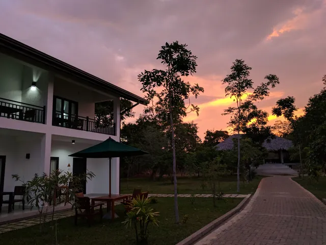 Joes Habarana Village