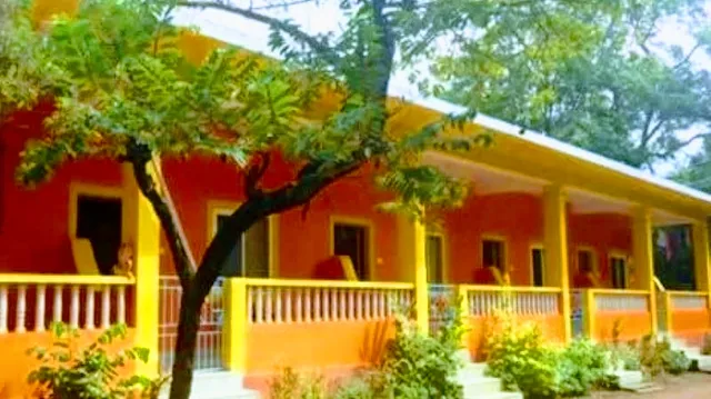 Shiv Putra Ganesh Guest House (room for rent)