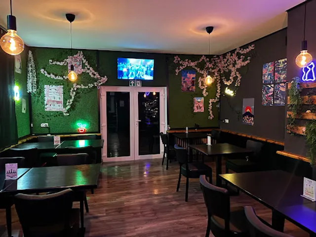 Na-mu 나무 Street Food Restaurant