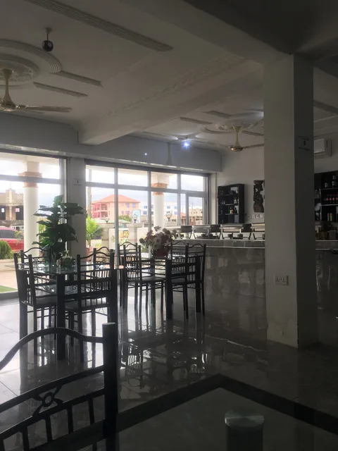 Swallow Restaurant, Kasoa