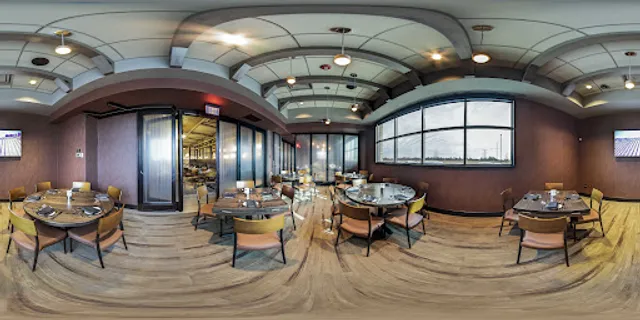 Cooper’s Hawk Winery & Restaurant