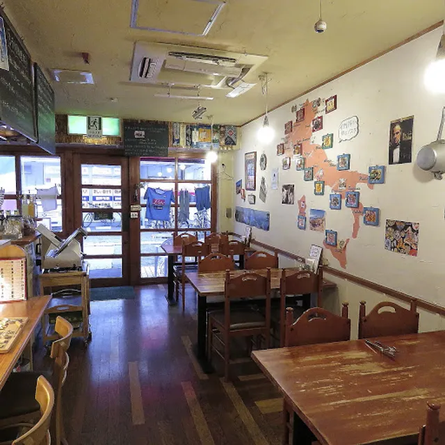 イタリア郷土料理 エヴィ―バ！