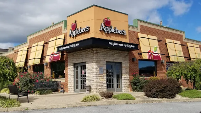 Applebee's Grill + Bar