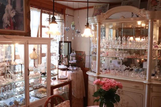 TeaHouse LittlePuppet and Marjoram ティーハウスリトルパペットアンドマジョラム