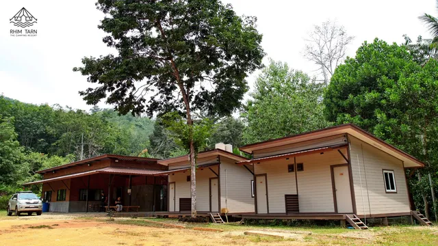 ริมธารเดอะแคมป์ปิ้งรีสอร์ท Rhimtarn The Camping Resort