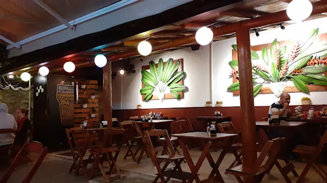 Quintal da Vó Hamburgueria Artesanal