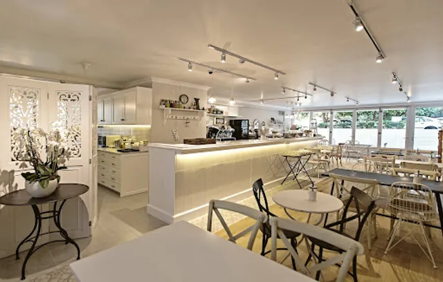 Black Lotus Vietnamese Restaurant