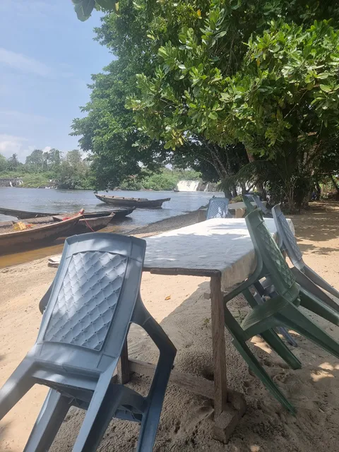 Restaurant cabane blanche chez Julie