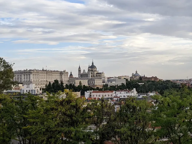 Príncipe Pío Mountain Viewpoint