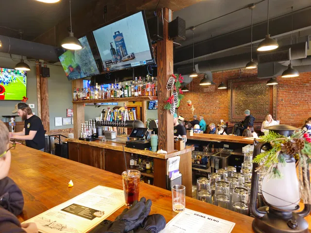 The District Kitchen & Saloon