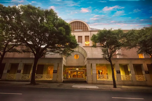 Charlotte Mecklenburg Library - Main Library (CLOSED FOR CONSTRUCTION)