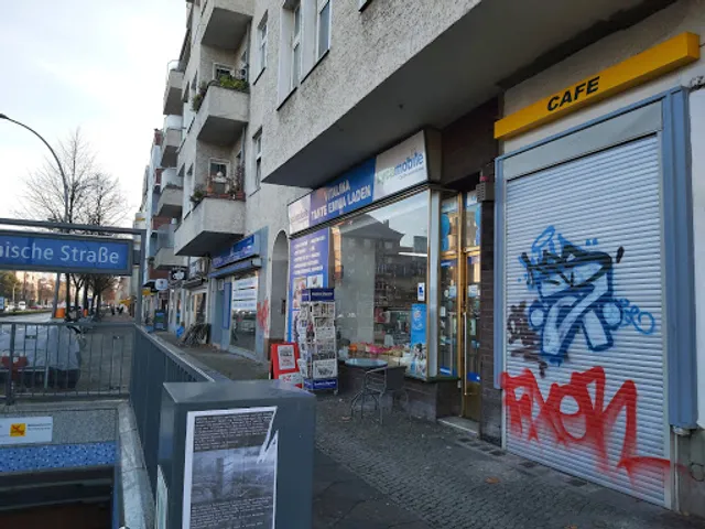 Serpil Kumus Happy Back